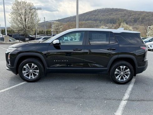 New 2026 Chevrolet Equinox LT w/ Convenience Package II AWD/4WD image 10