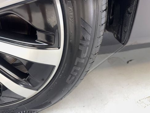 Used 2022 Mercedes-Benz GLB 250 image 93