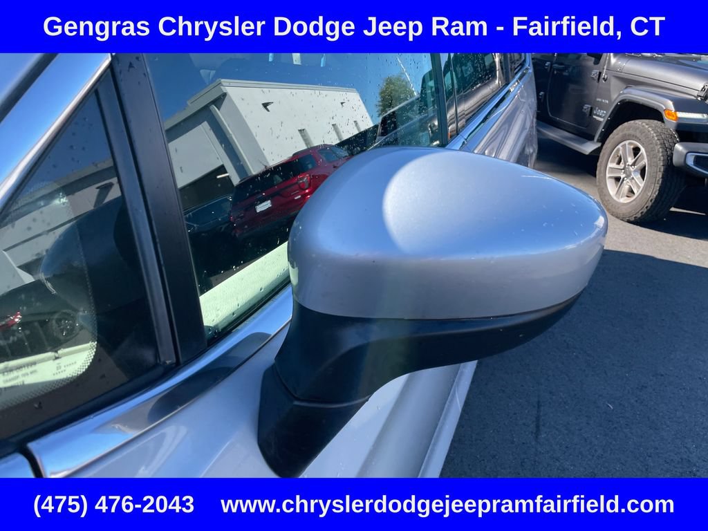 Certified 2023 Chrysler Voyager LX FWD image 13
