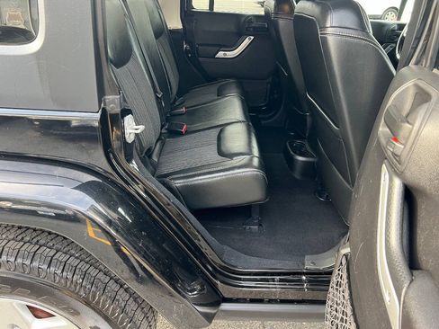 Used 2014 Jeep Wrangler Unlimited Sport AWD/4WD image 24