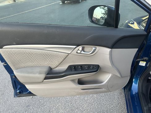 Used 2014 Honda Civic EX image 12