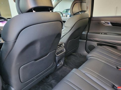 Used 2026 Genesis GV80 2.5T AWD/4WD image 11