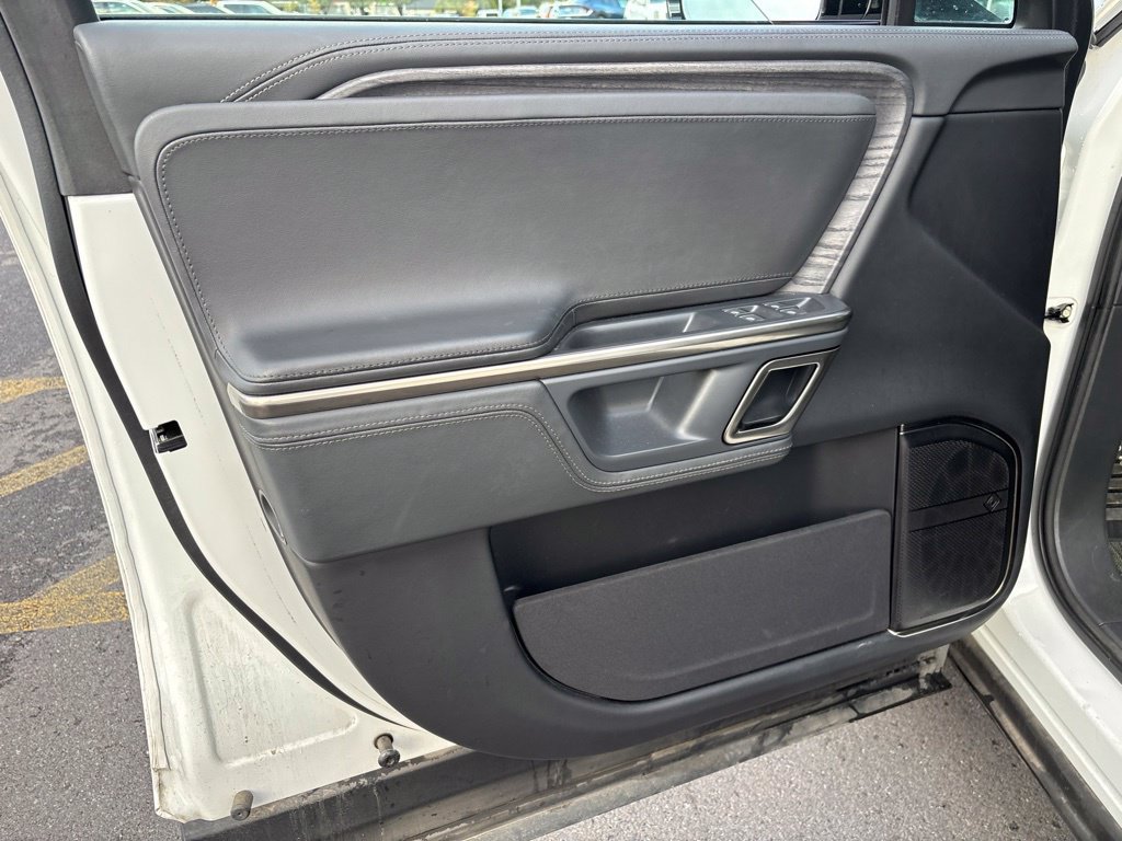 Used 2023 Rivian R1S Adventure Quad AWD/4WD image 4