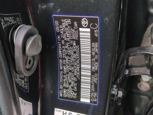 Used 2022 Toyota Corolla LE image 34