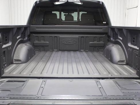 Used 2025 Ford F150 Raptor image 7