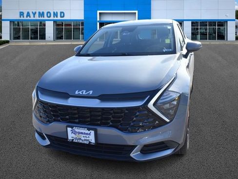 Used 2023 Kia Sportage EX image 7