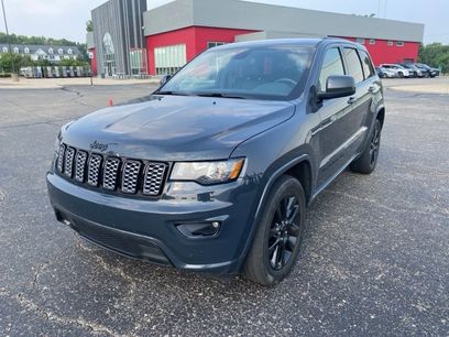 Used 2018 Jeep Grand Cherokee Altitude