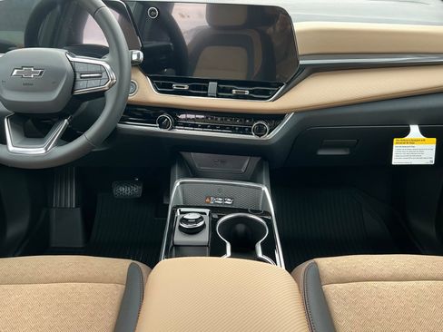 New 2026 Chevrolet Equinox ACTIV image 14