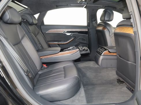 Used 2020 Audi A8 L 4.0T w/ Sport Plus Package image 14