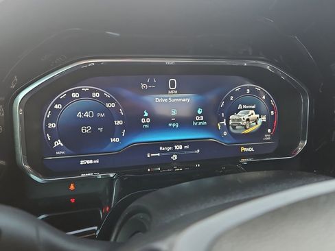 Used 2024 Chevrolet Silverado 2500 LT image 18