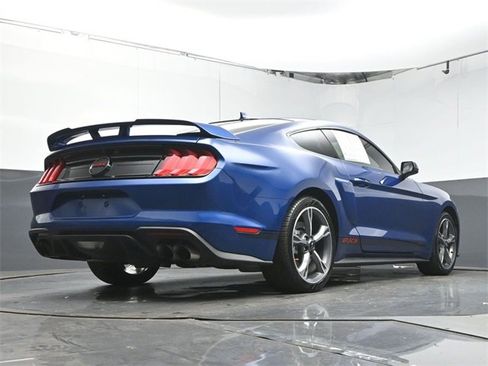 Used 2022 Ford Mustang GT Premium w/ Equipment Group 401A image 30