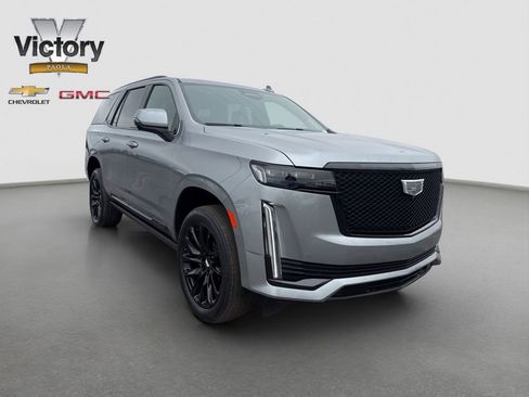 Used 2023 Cadillac Escalade Sport Platinum w/ LPO, ONYX Package AWD/4WD image 8