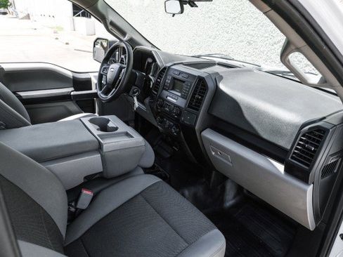 Used 2017 Ford F150 XL w/ Equipment Group 101A Mid RWD image 18
