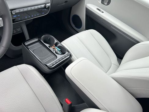 Certified 2026 Hyundai Ioniq 5 Limited AWD/4WD image 18