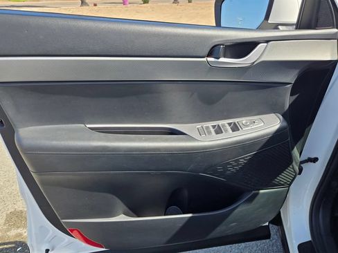 Used 2024 Hyundai Palisade SEL FWD image 17