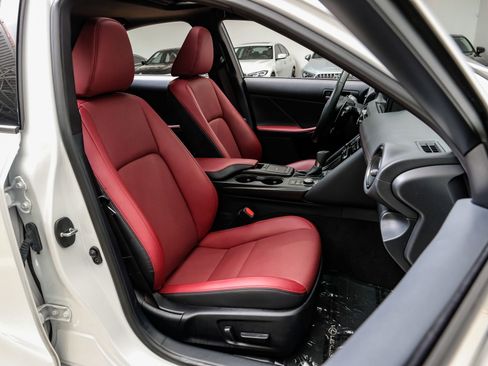 Used 2024 Lexus IS 300 w/ Comfort Package image 38