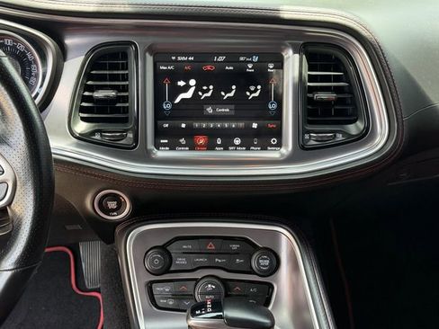 Used 2021 Dodge Challenger R/T Scat Pack w/ Dynamics Package RWD image 17