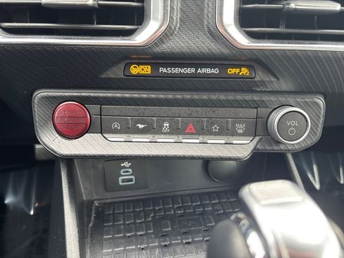 Used 2024 Ford Mustang GT Premium image 19