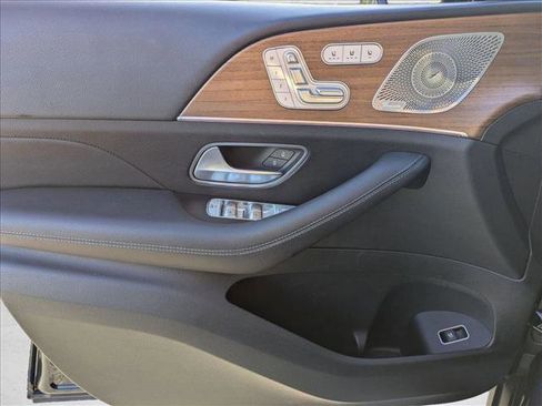 Used 2022 Mercedes-Benz GLE 350 4MATIC image 8