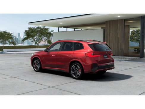New 2026 BMW X1 xDrive28i w/ Technology Package image 2