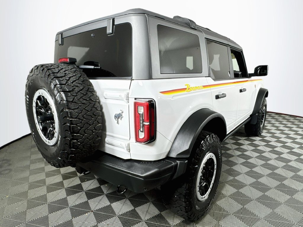 Used 2023 Ford Bronco Badlands AWD/4WD image 7