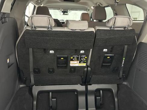 Certified 2023 Toyota Sienna LE image 13