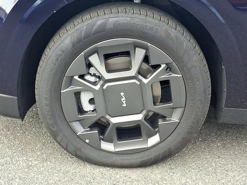 New 2026 Kia Carnival EX image 5