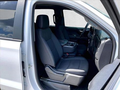 Used 2025 Chevrolet Silverado 1500 Custom RWD image 9