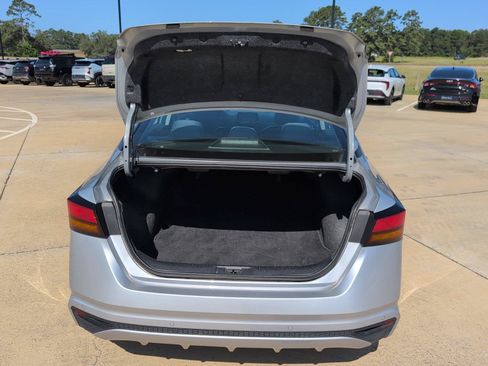 Used 2024 Nissan Altima 2.5 SV FWD image 6