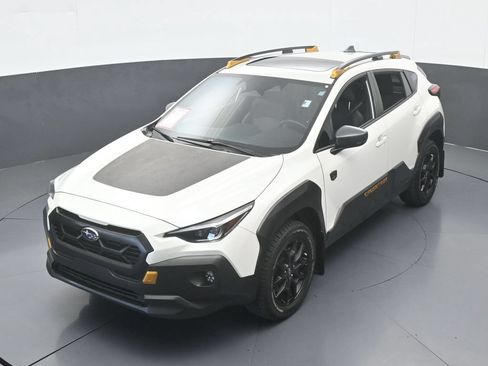 Used 2024 Subaru Crosstrek 2.5i Wilderness AWD/4WD image 43