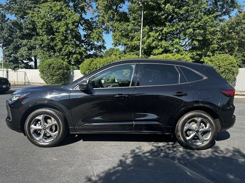 Certified 2024 Ford Escape ST-Line w/ Tech Pack #1 AWD/4WD image 8