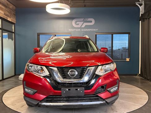Used 2020 Nissan Rogue SV w/ Sun & Sound Touring Package AWD/4WD image 8