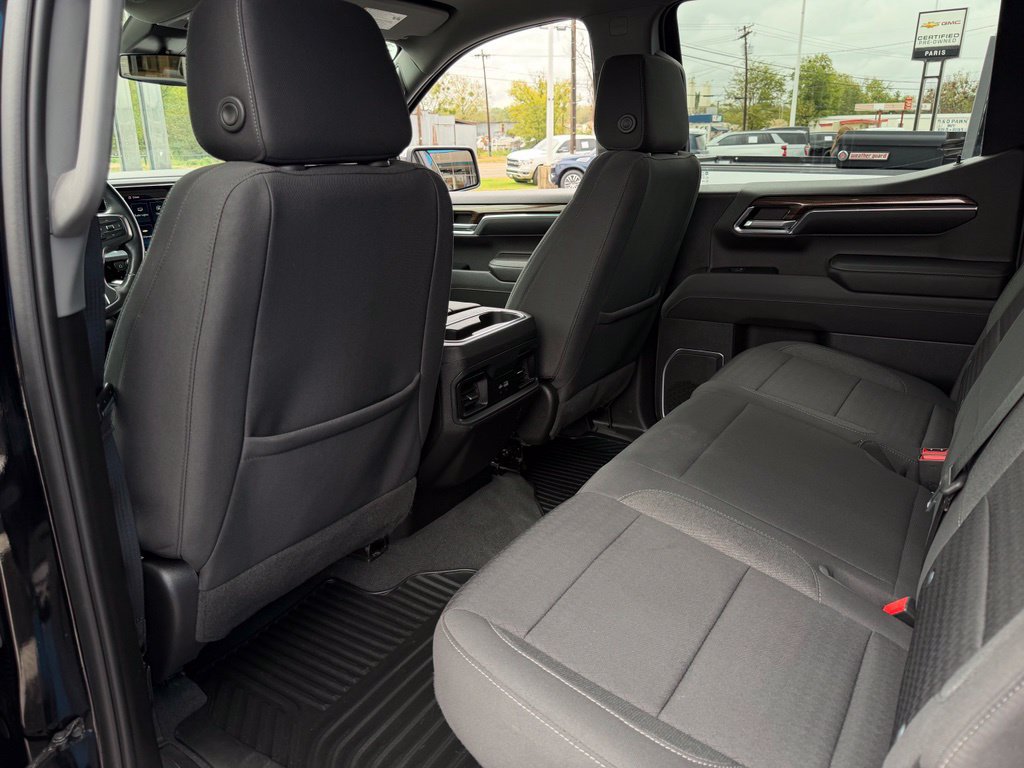 Used 2023 Chevrolet Silverado 1500 LT AWD/4WD image 17