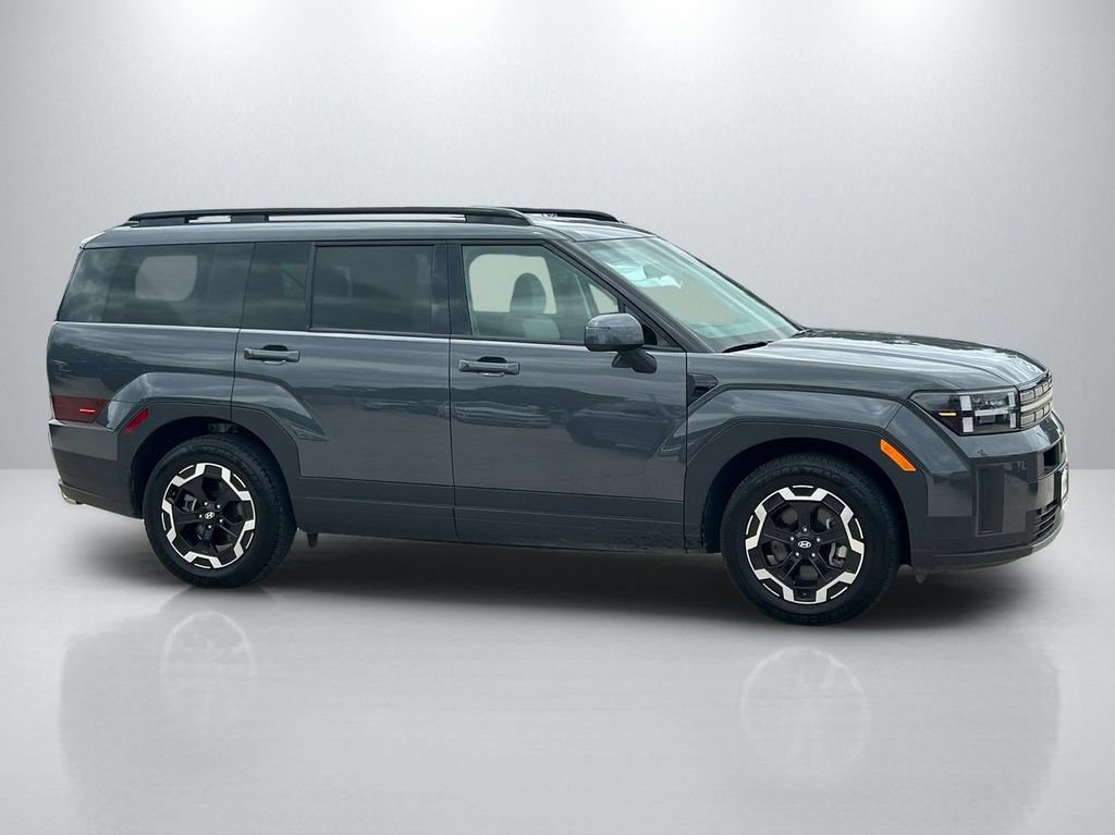 Used 2025 Hyundai Santa Fe SEL AWD/4WD image 4