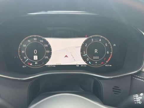 Used 2025 Jaguar F-PACE R-Dynamic S AWD/4WD image 29