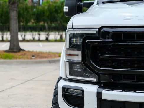 Used 2020 Ford F250 Lariat AWD/4WD image 5