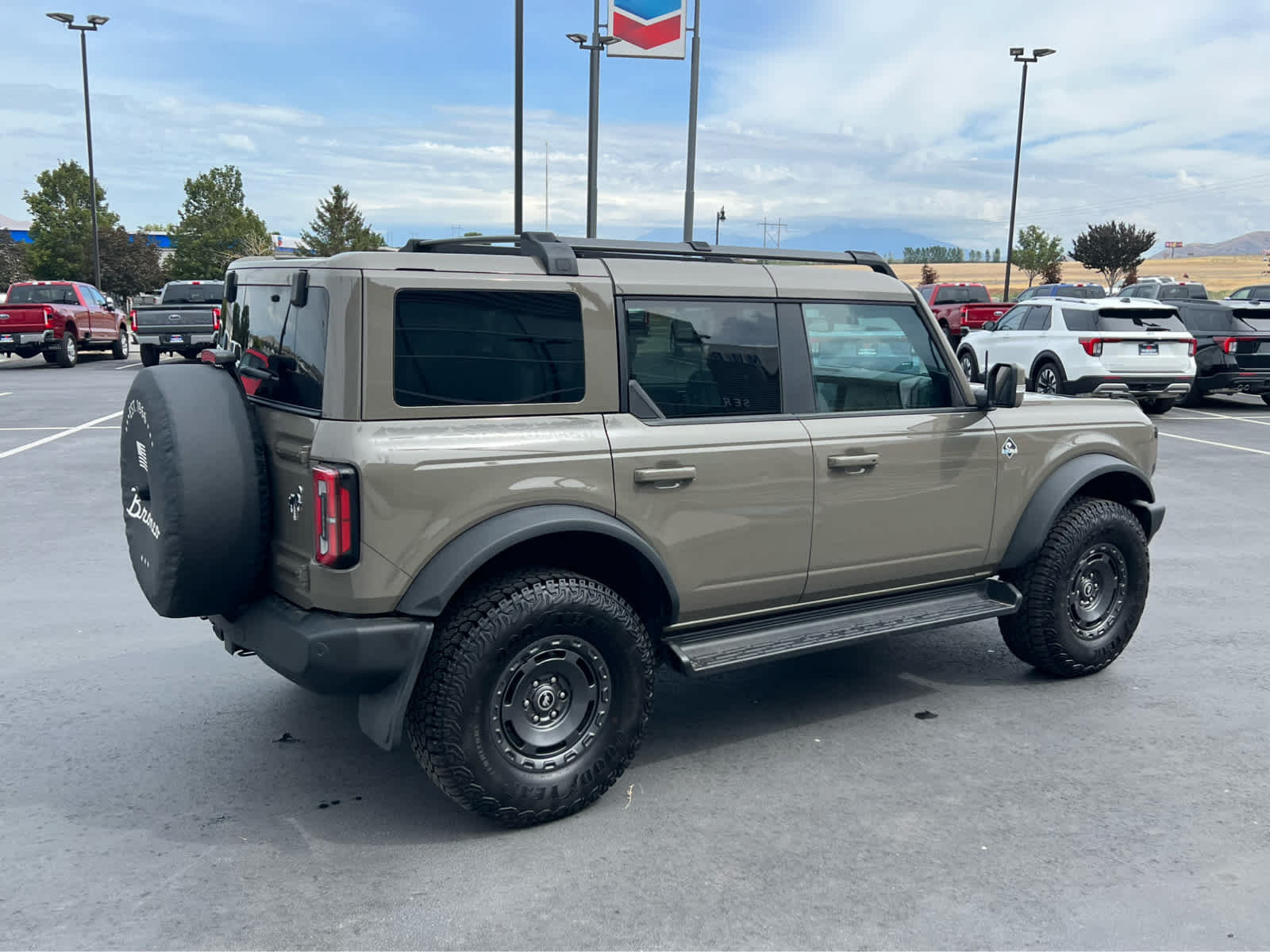Used 2025 Ford Bronco Outer Banks w/ Sasquatch Package AWD/4WD image 7