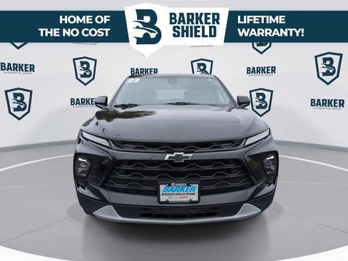 Used 2023 Chevrolet Blazer LT w/ Convenience Package FWD image 4