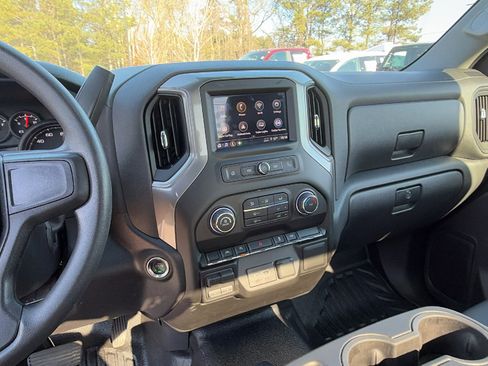 Used 2026 Chevrolet Silverado 1500 W/T w/ WT Value Package image 22