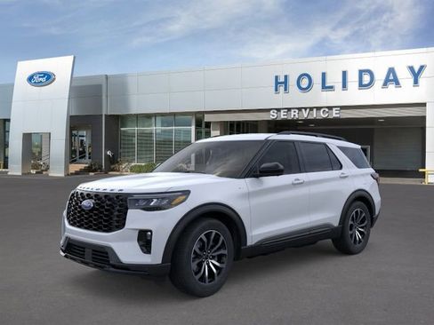New 2026 Ford Explorer ST-Line RWD image 1