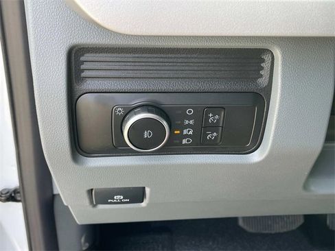 New 2025 Ford F450 XL w/ XL Chrome Package image 16