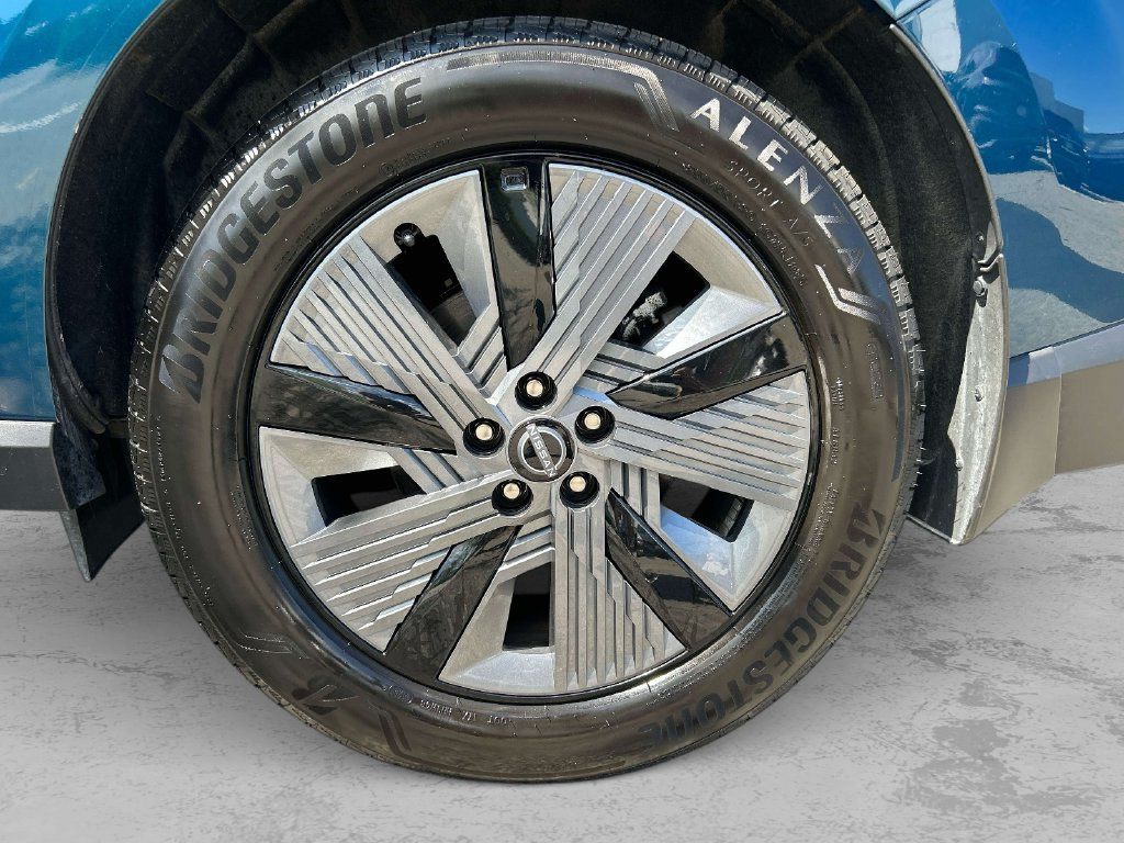 Certified 2025 Nissan Murano SL w/ Cargo Package AWD/4WD image 38