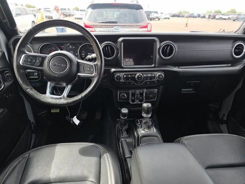 Used 2023 Jeep Wrangler Unlimited Sahara w/ Cold Weather Group AWD/4WD image 3