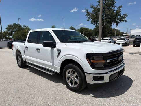 Used 2025 Ford F150 XLT w/ Equipment Group 301A Standard RWD image 3