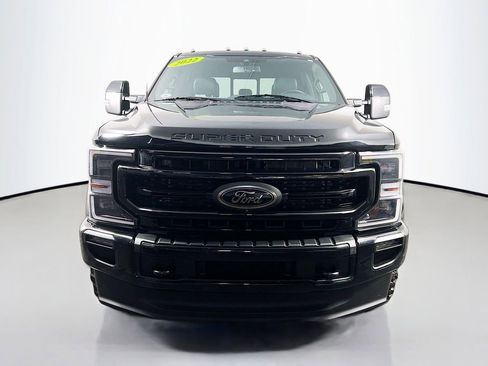 Used 2022 Ford F250 Lariat w/ Black Appearance Package AWD/4WD image 2