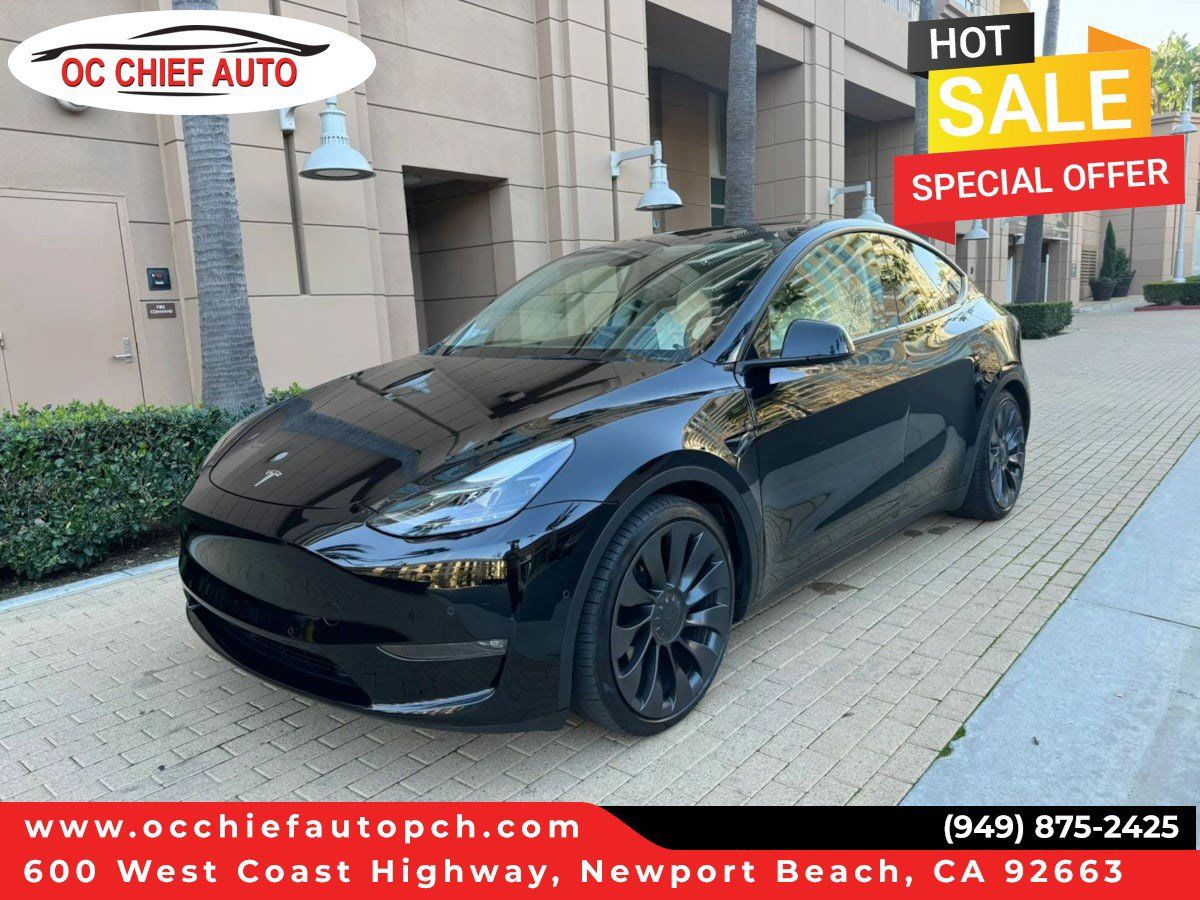 Used 2023 Tesla Model Y Long Range AWD/4WD image 1