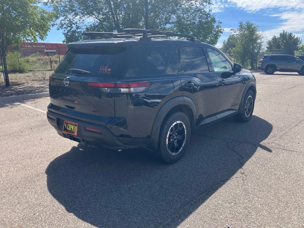 Used 2025 Nissan Pathfinder Rock Creek AWD/4WD image 5