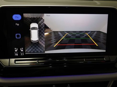 Used 2024 Volkswagen Atlas Cross Sport SEL Premium R-Line image 11