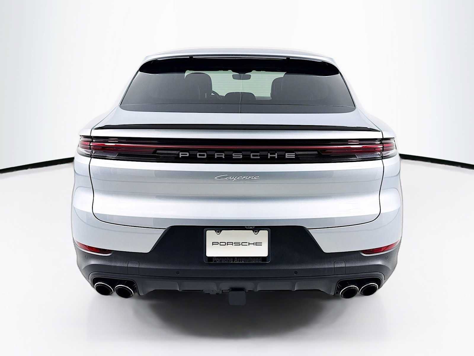 Certified 2026 Porsche Cayenne Coupe AWD/4WD image 10