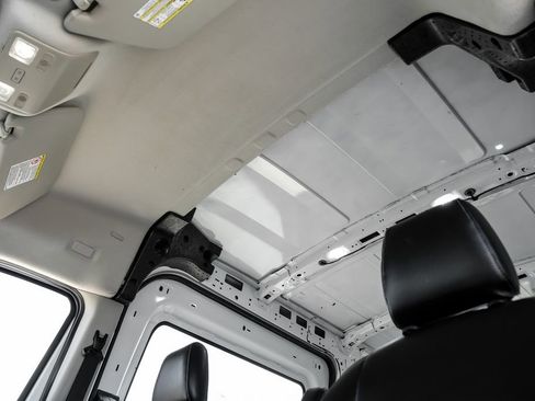 Used 2021 Ford Transit 250 Medium Roof image 28